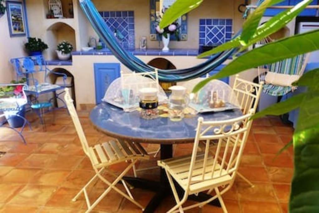 Nouveau ! Chambre D'Hote Insolite Privee " Coeurs De Pirates A Bali En Provence" Spa Sauna Massages Dans Cadre Exotique D'Amenagements Exterieurs D'Exception Ete Comme Hiver Bienvenue !!! Cavalaire-sur-Mer Exterior foto